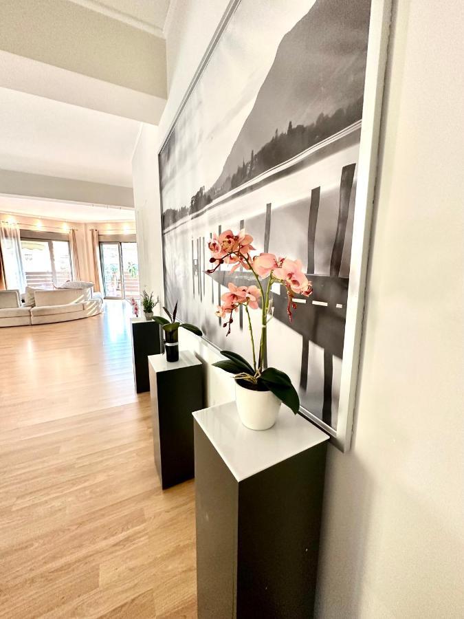 Cozy Apartment With Parking Near The City Center Athen Exterior foto