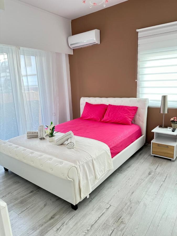 Cozy Apartment With Parking Near The City Center Athen Exterior foto